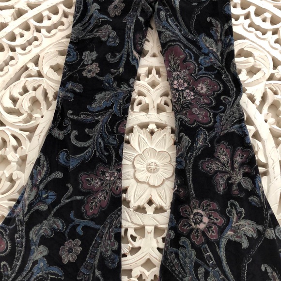 FREE PEOPLE Corduroy Flare Pants 26 🦋 - Picture 3 of 8